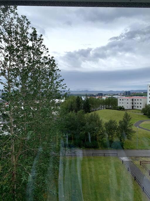 Apartment With A Great View Reykjavík Exteriör bild